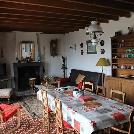 La Panoramique Des Puys Vollore-Ville